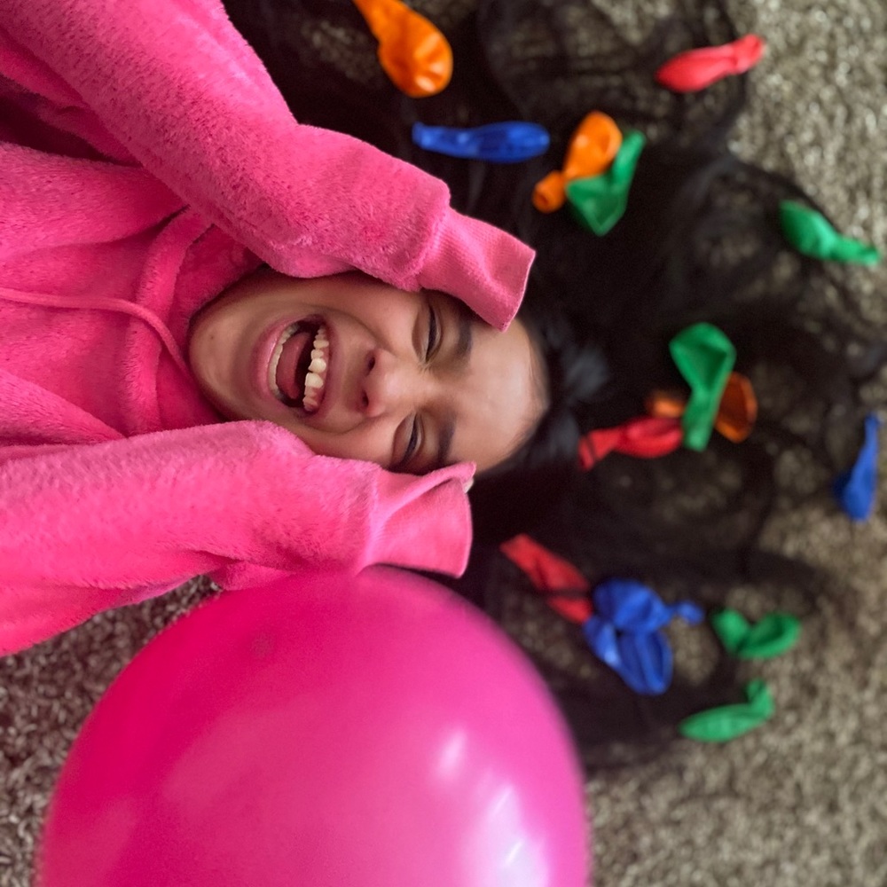 Meet your Posher, Cece